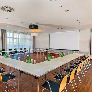 Hotel_Ramada_Graz_Seminarraum_5-1