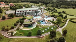 Reiters Supreme Hotel